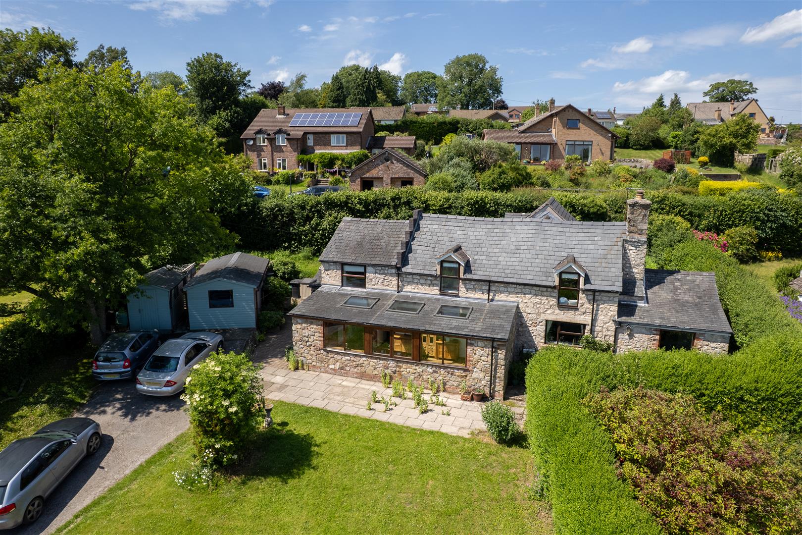 Silverdale Cottage Springbank Close, Oswestry, SY10 9DJ For Sale Silverdale Cottage Springbank Close, Oswestry, SY10 9DJ For Sale